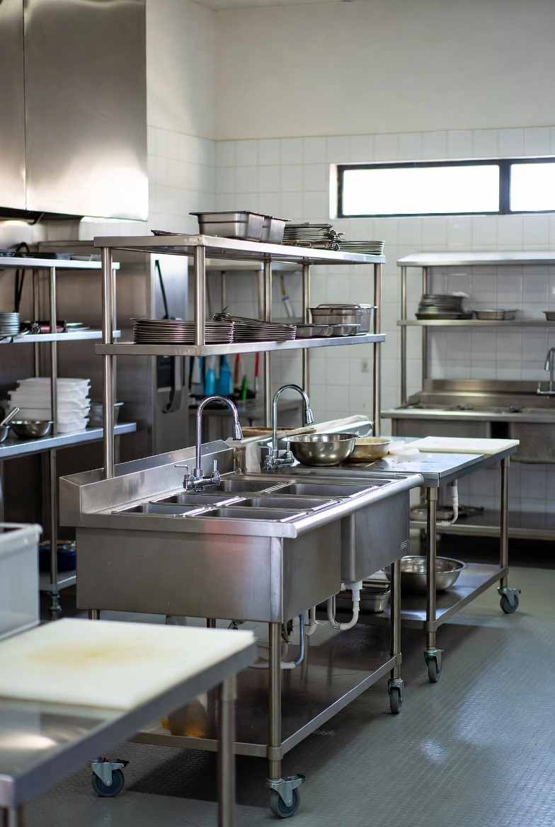 Mutfak Hazırlık Ekipmanları & Evyeler